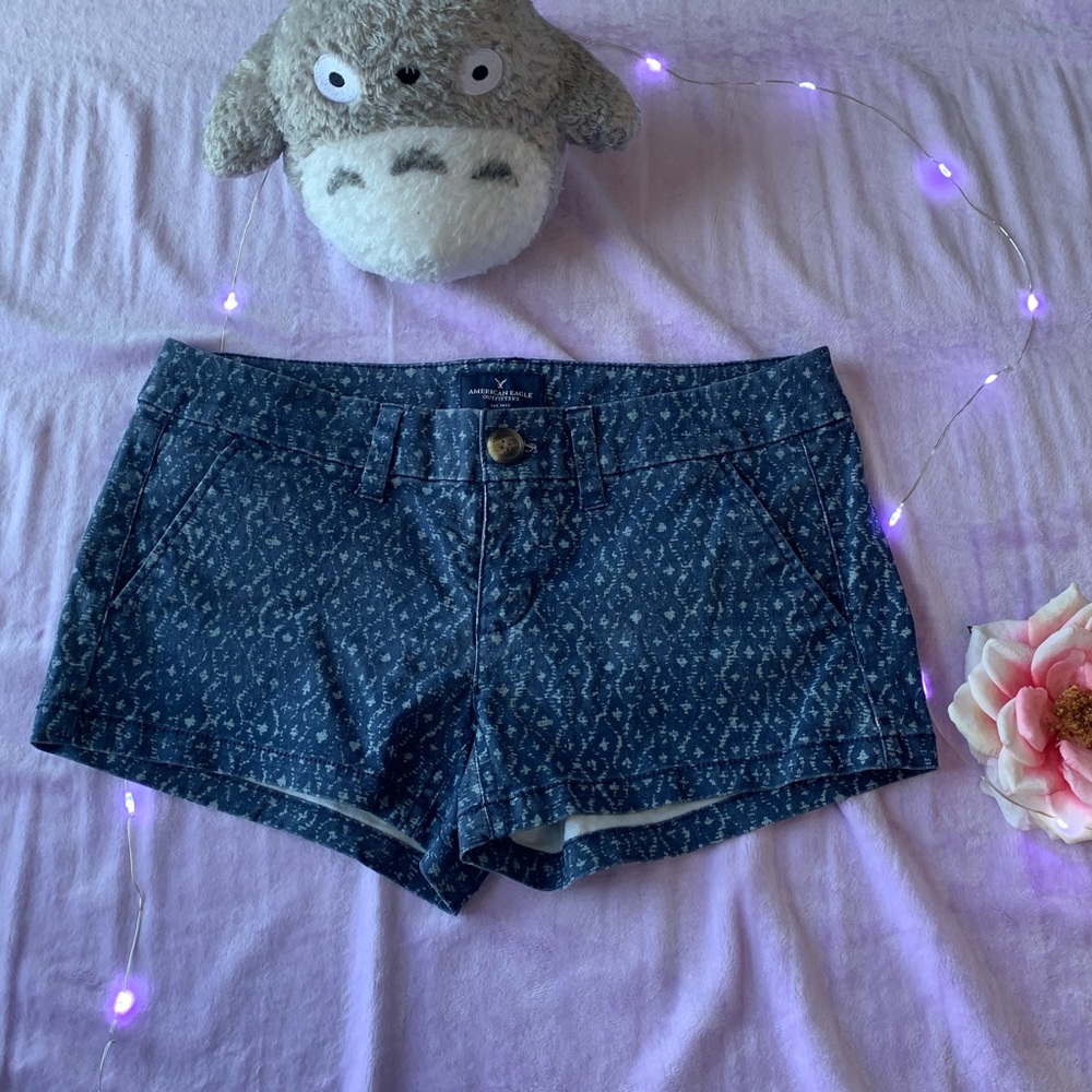 American Eagle Blue Pattern Shorts